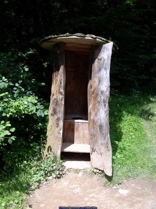 Skanzen Sanok: Toilettenhäuschen